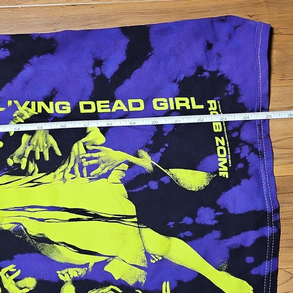 Rob Zombie Living Dead Girl T-shirt - Picture 6 of 8